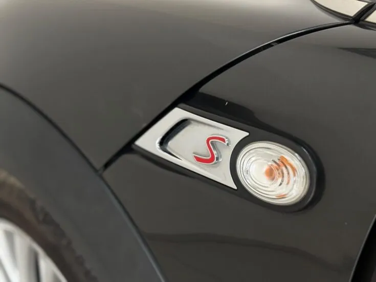 Mini 1.6 COOPER COUPE S – Left Side Photo