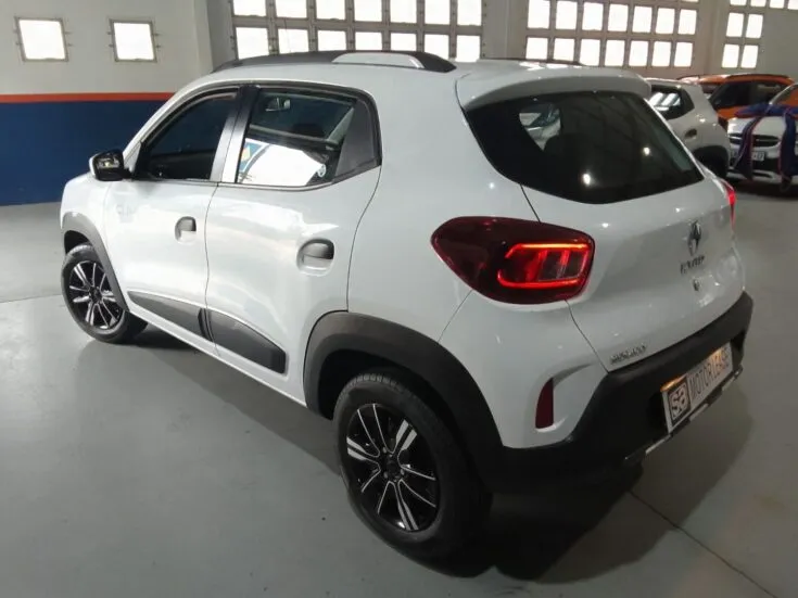Renault Kwid/1.0 CLIMBER – Back Feature Photo