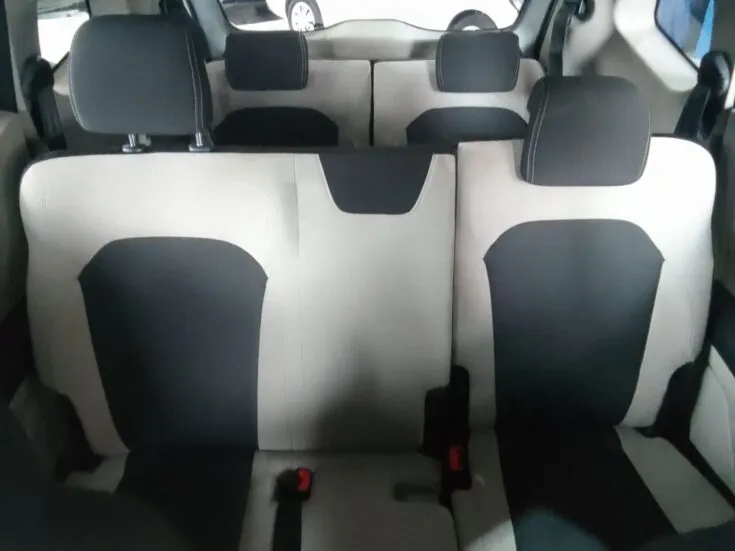 Renault Triber/1.0 INTENS 5MT – Rear Seats