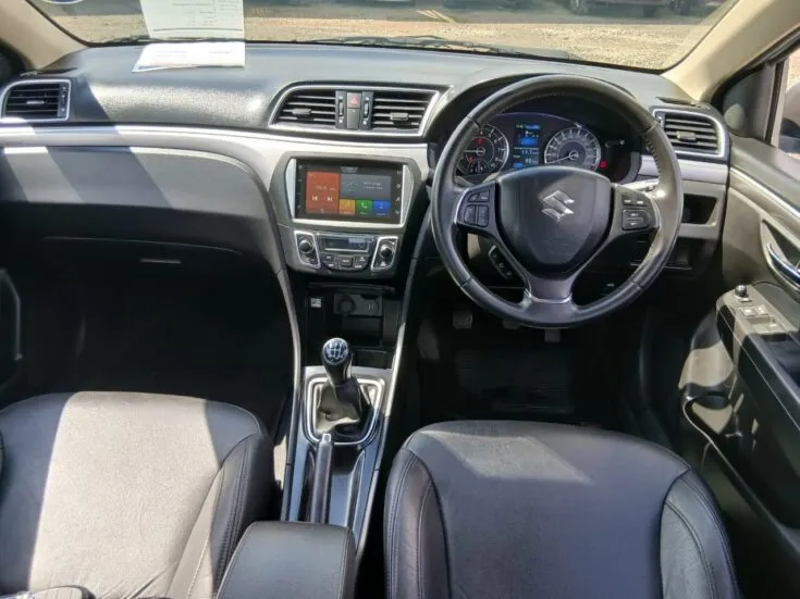 Suzuki CIAZ/1.5 GLX MT – Dashboard
