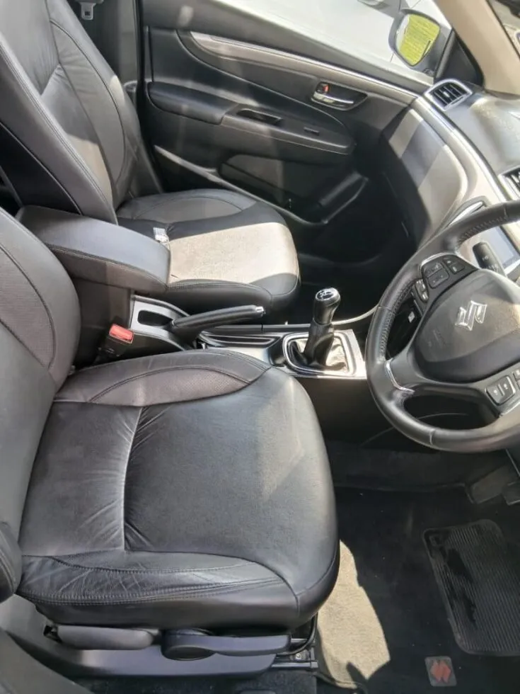 Suzuki CIAZ/1.5 GLX MT – Front Seats