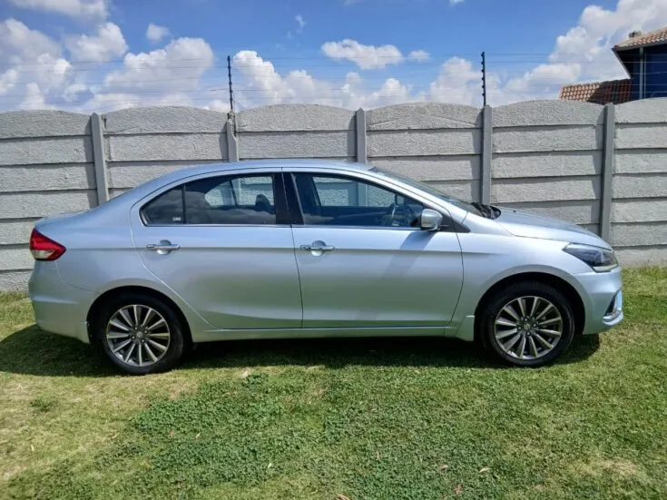 Suzuki CIAZ/1.5 GLX MT – Right Side Photo