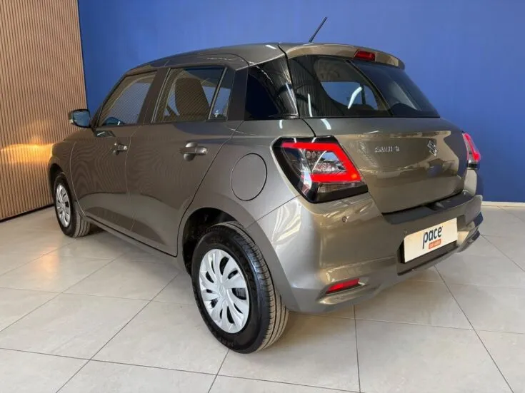 Suzuki SWIFT/1.2 GL 5MT – Back Feature Photo