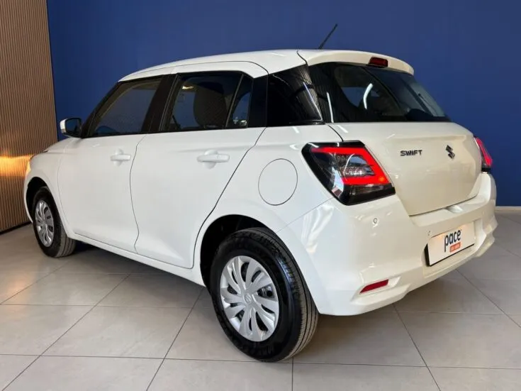 Suzuki SWIFT/1.2 GL 5MT – Back Feature Photo