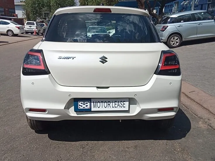 Suzuki SWIFT/1.2 GL 5MT – Back Photo