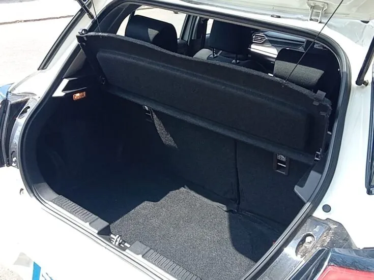 Suzuki SWIFT/1.2 GL 5MT – Boot / Loadbin