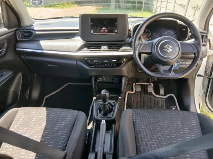 Suzuki SWIFT/1.2 GL 5MT – Dashboard