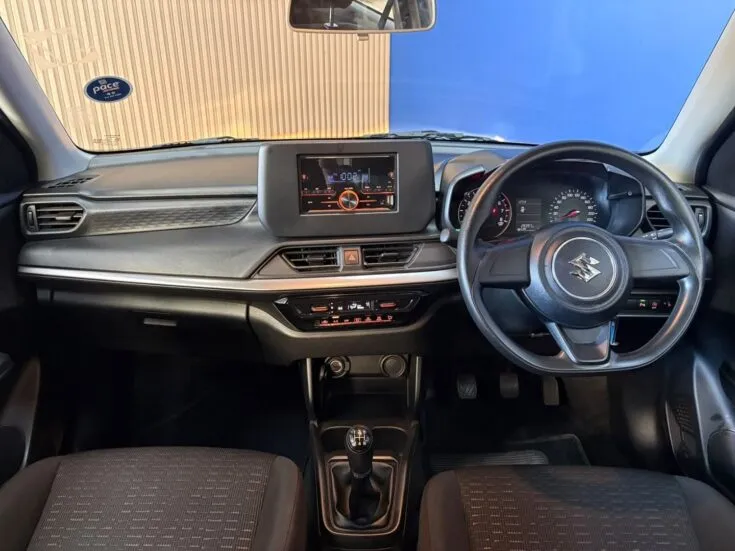 Suzuki SWIFT/1.2 GL 5MT – Interior