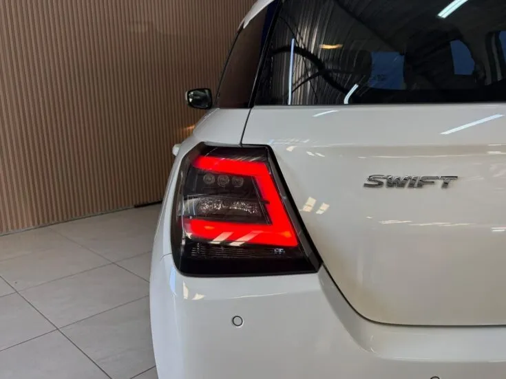 Suzuki SWIFT/1.2 GL 5MT – Left Side Photo