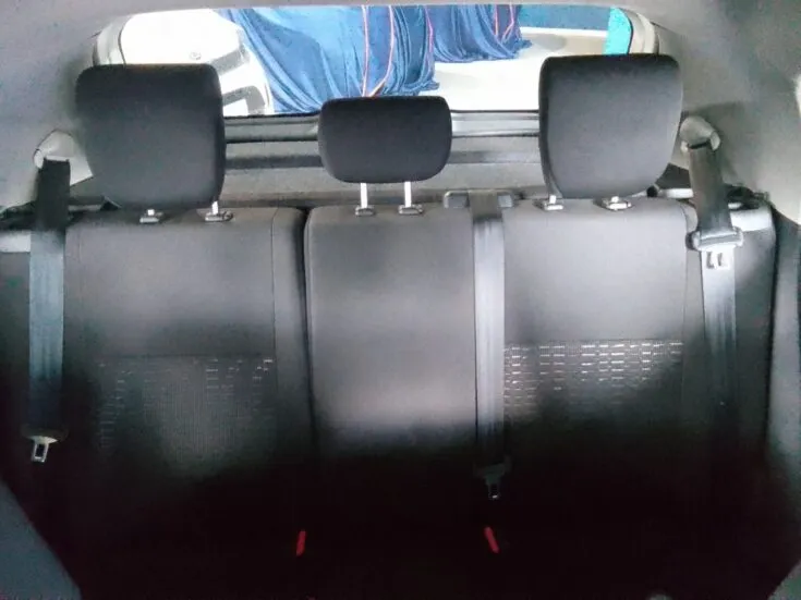 Suzuki SWIFT/1.2 GL 5MT – Rear Seats
