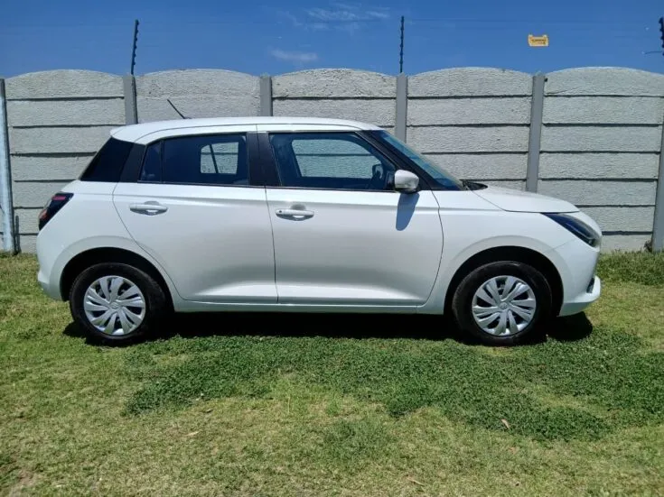 Suzuki SWIFT/1.2 GL 5MT – Right Side Photo