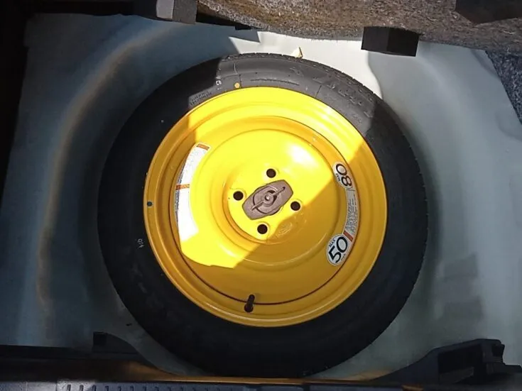 Suzuki SWIFT/1.2 GL 5MT – Spare Wheel