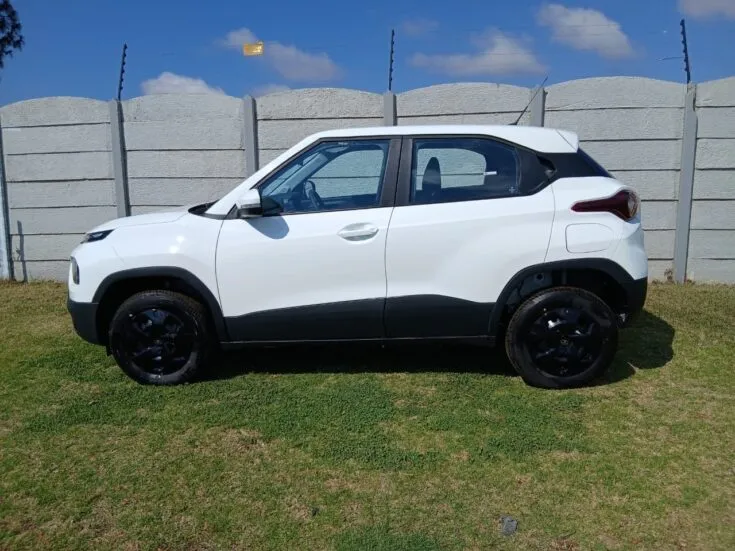 Tata Punch 1.2 Adventure + S AMT – Left Side Photo