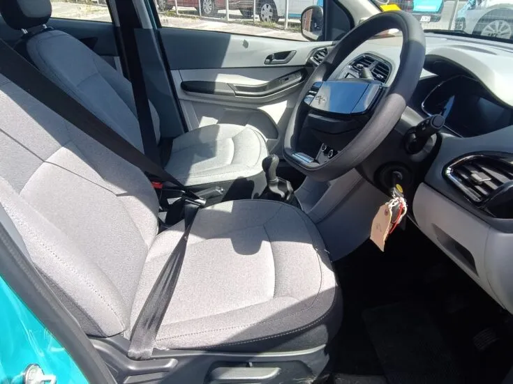 Tata Tiago 1.2 XT MT – Front Seats