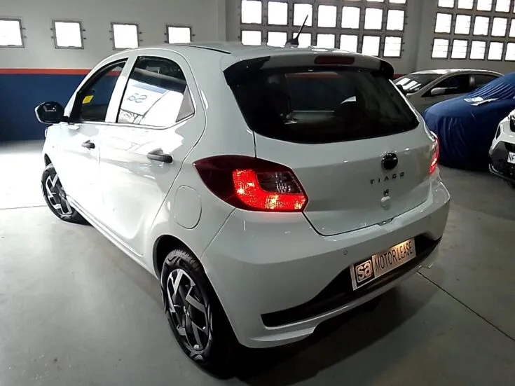 Tata Tiago – Back Feature Photo