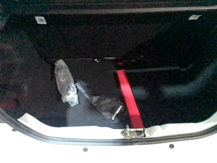 Tata Tiago – Boot / Loadbin