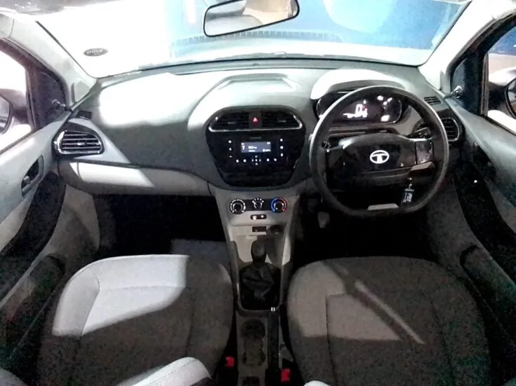 Tata Tiago – Interior