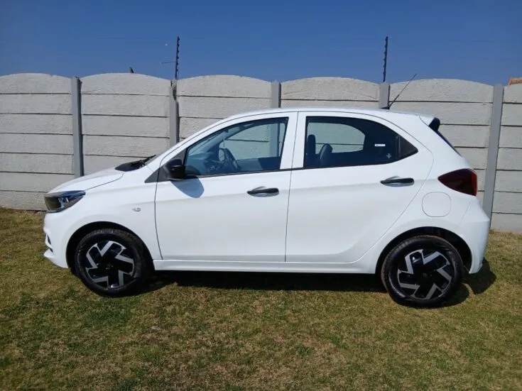 Tata Tiago – Left Side Photo