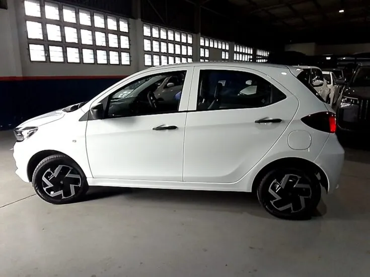 Tata Tiago – Left Side Photo