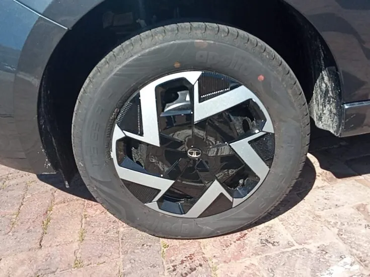 Tata Tiago – Wheel Example