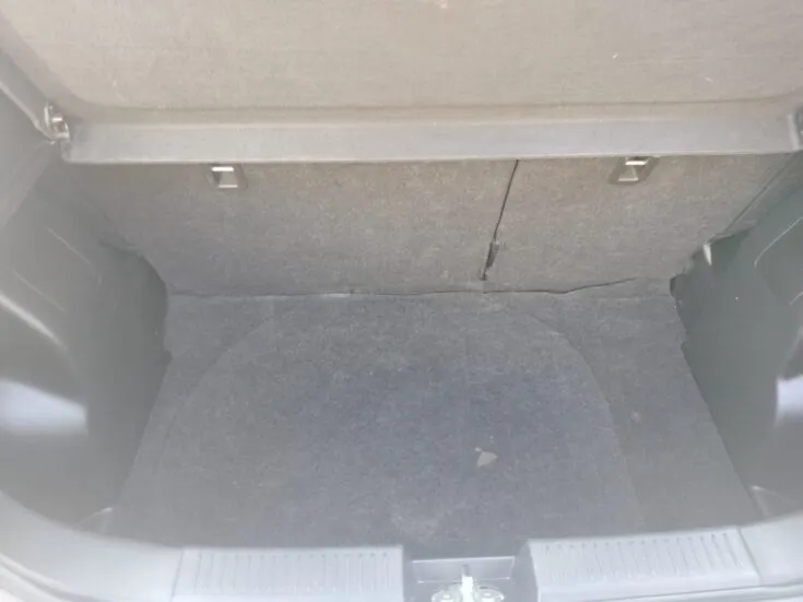 Toyota Starlet/1.4L XS AT – Boot / Loadbin