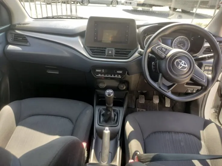 Toyota Starlet/1.4L XS AT – Dashboard