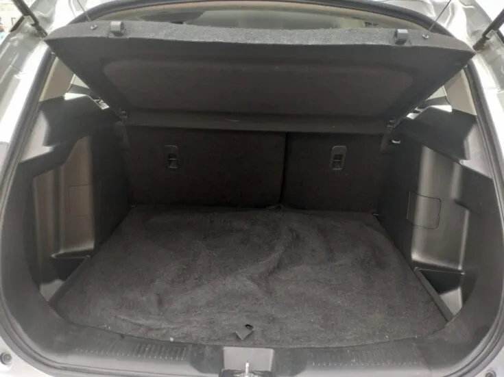 Toyota URBAN CRUISER/1.5 XS 5MT – Boot / Loadbin