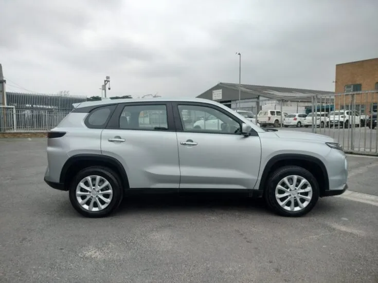 Toyota URBAN CRUISER/1.5 XS 5MT – Right Side Photo