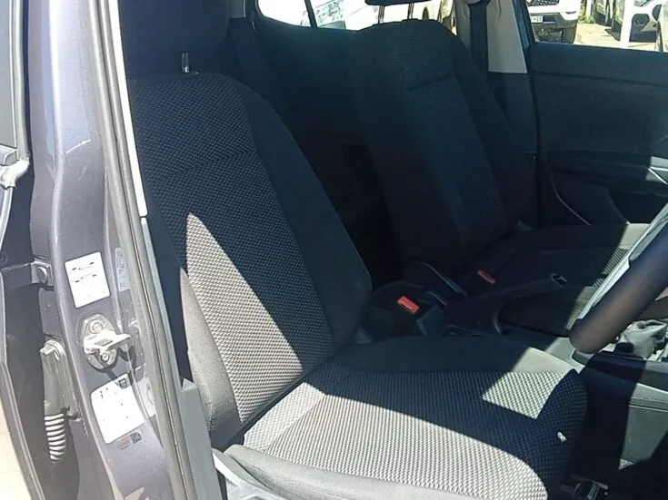 Volkswagen T-Cross/1.0 TSI – Front Seats