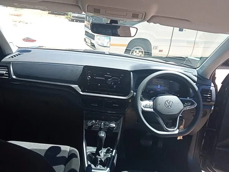 Volkswagen T-Cross/1.0 TSI – Interior